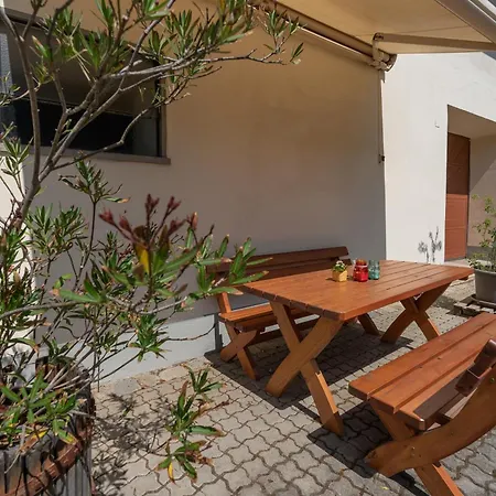 Landhof Lydia Apartment *